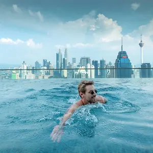 Hostel Penthouse On 34 - The Highest Unit And Views In Regalia & Private Rooftop Terrace Kuala Lumpur